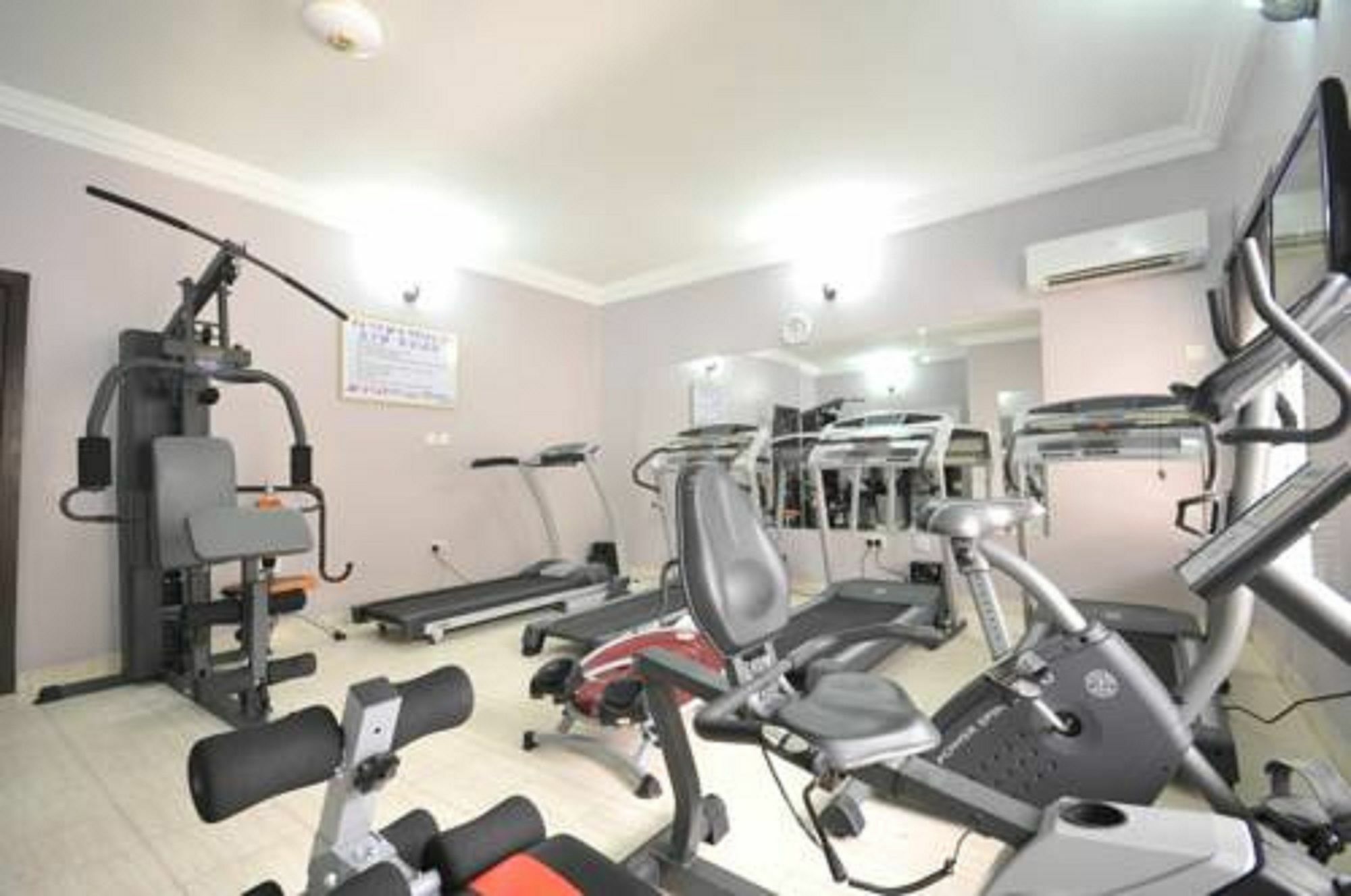 Sheer Luxury Apartments And Suites Abuja Extérieur photo